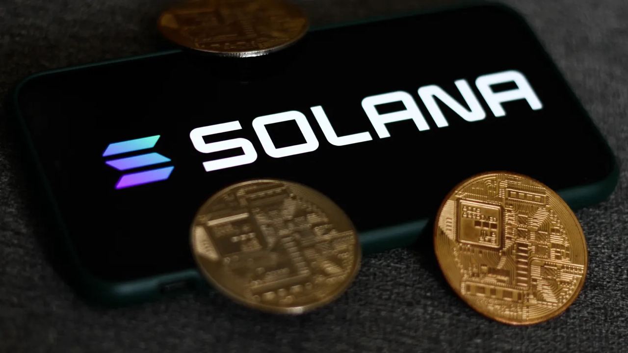 „Solana“ kaina mažesnė nei 230 USD, tačiau analitikas sako, kad kitas didelis pasipriešinimas vis dar yra 245 USD