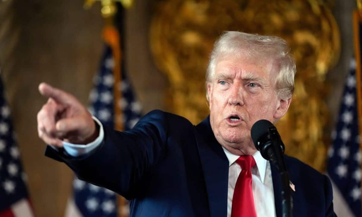 Bitcoin sumažėjo 15%, Altcoins sutraiškyta 70-90%